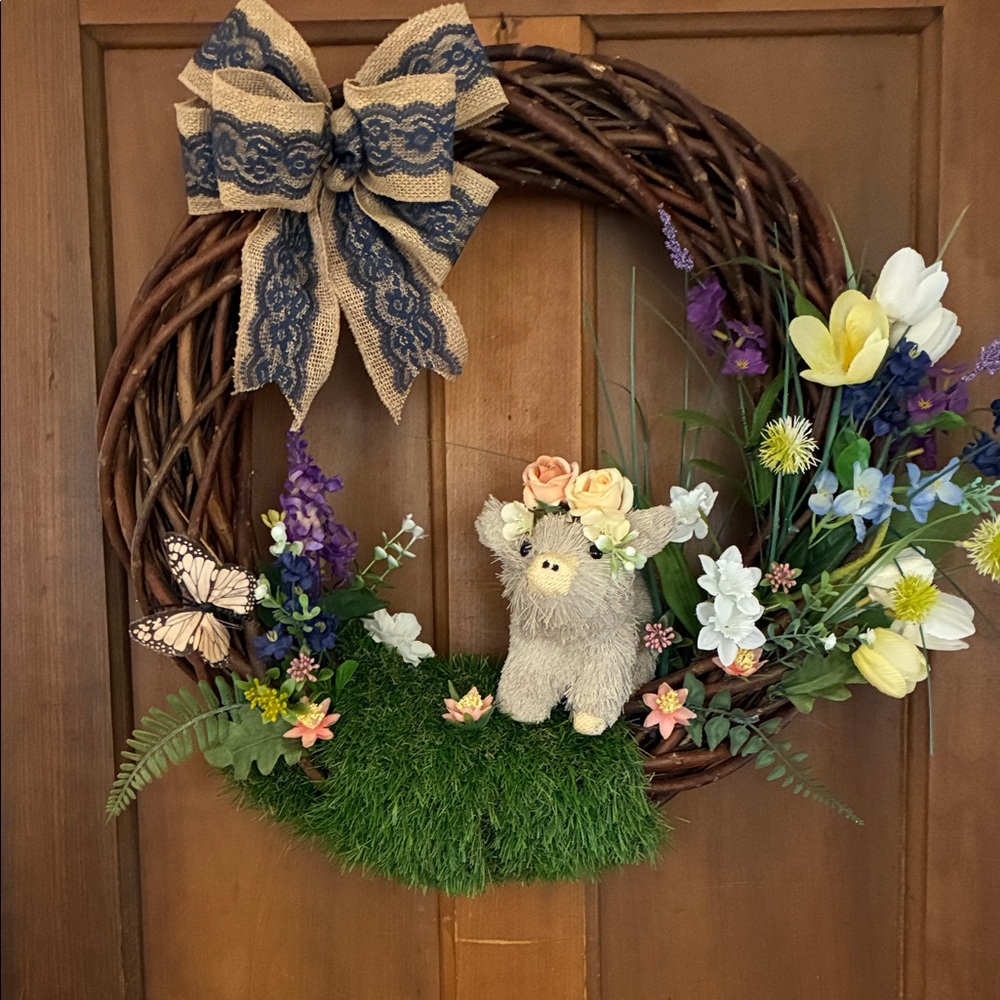 Floral Wreath with Pig and Bow